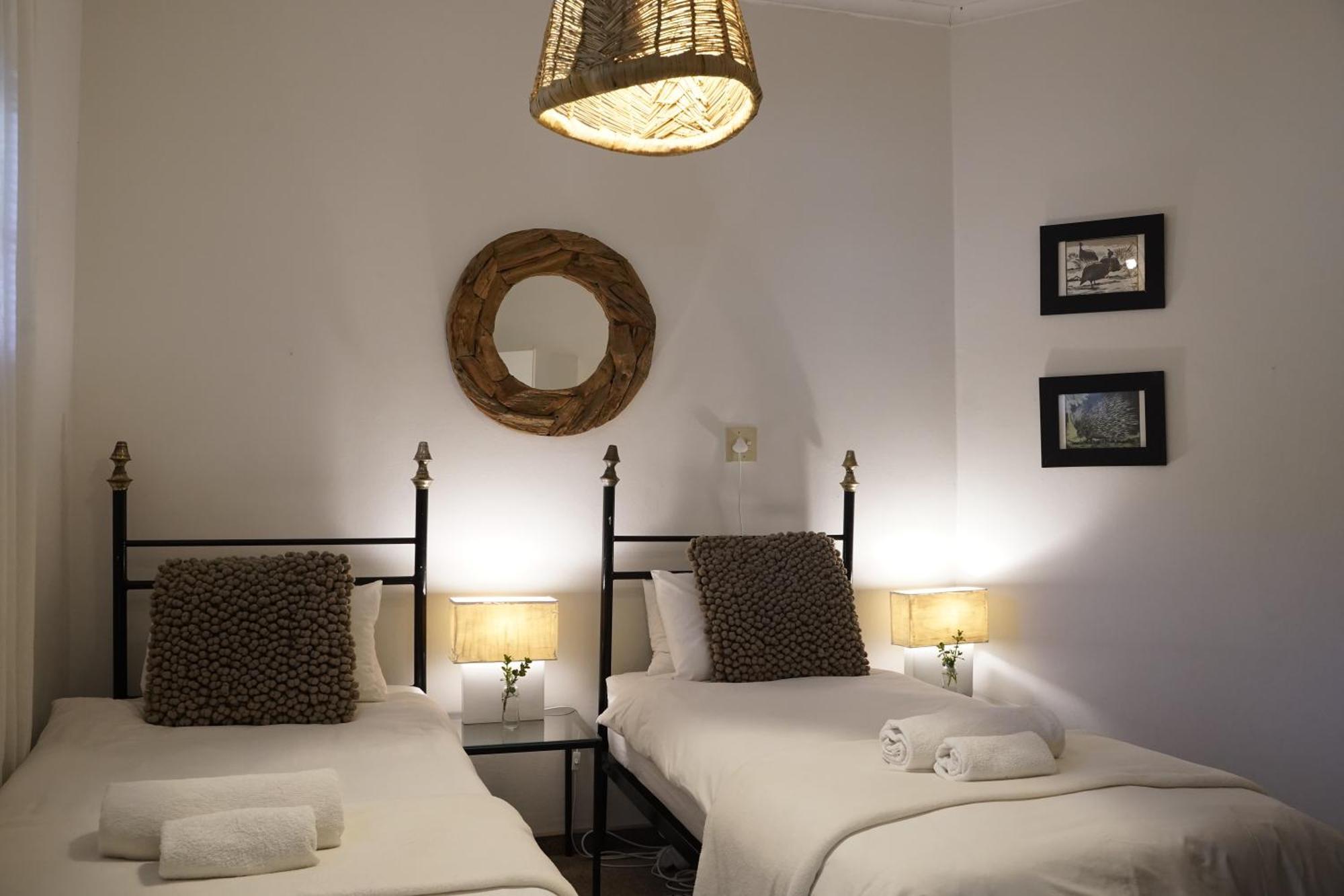 Alluring Self Catering 2 Bedroom Villa At Bokmakierie Villas Windhoek Exterior photo